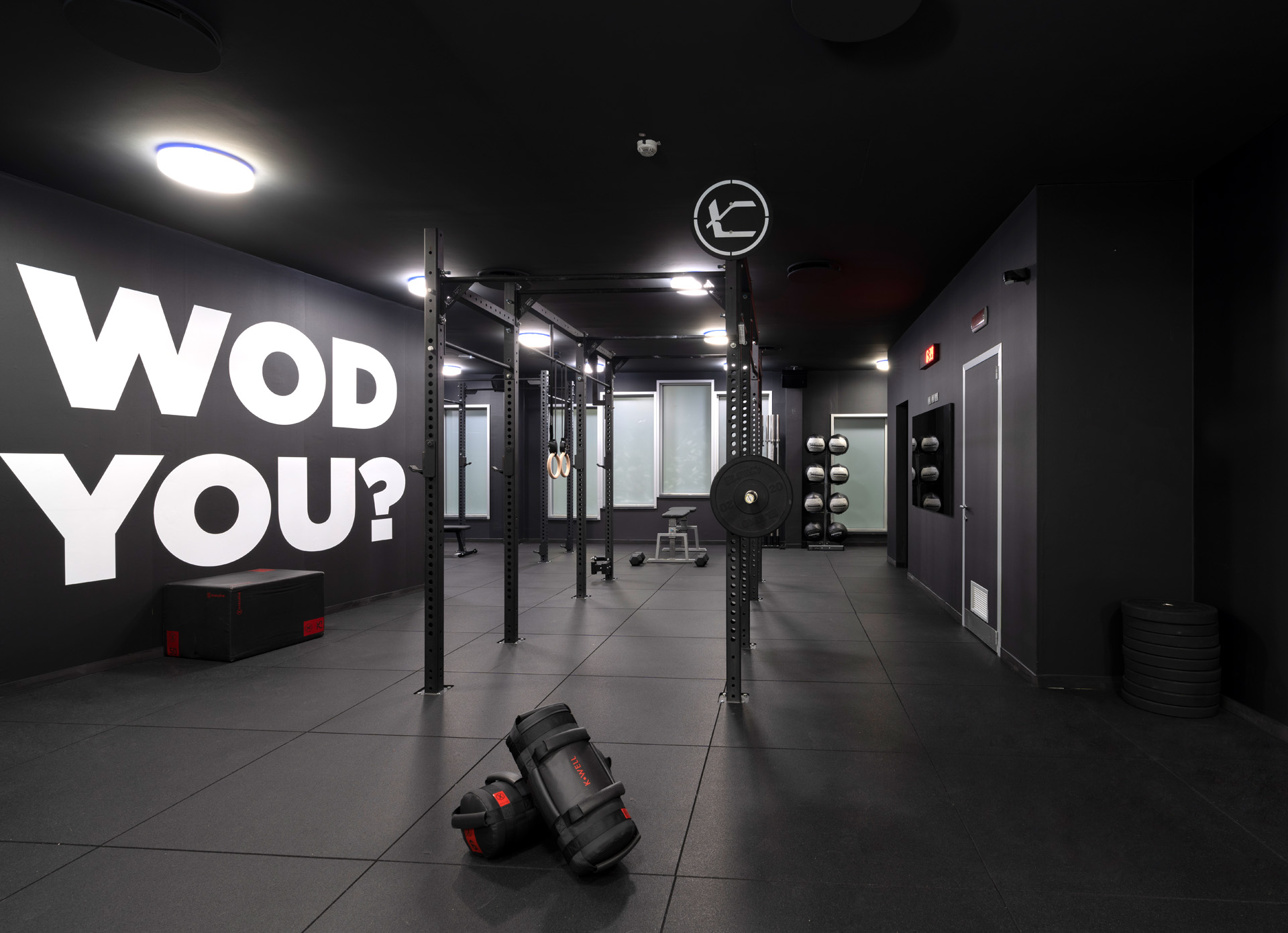 Studio<br>Cross Active