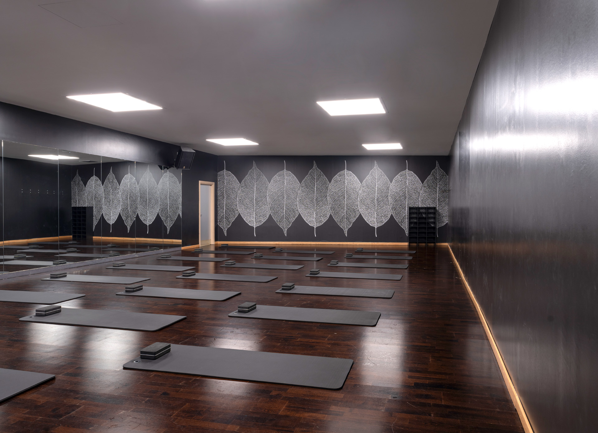 Studio Yoga